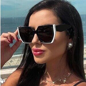 Woman's square cat eye sunglasses